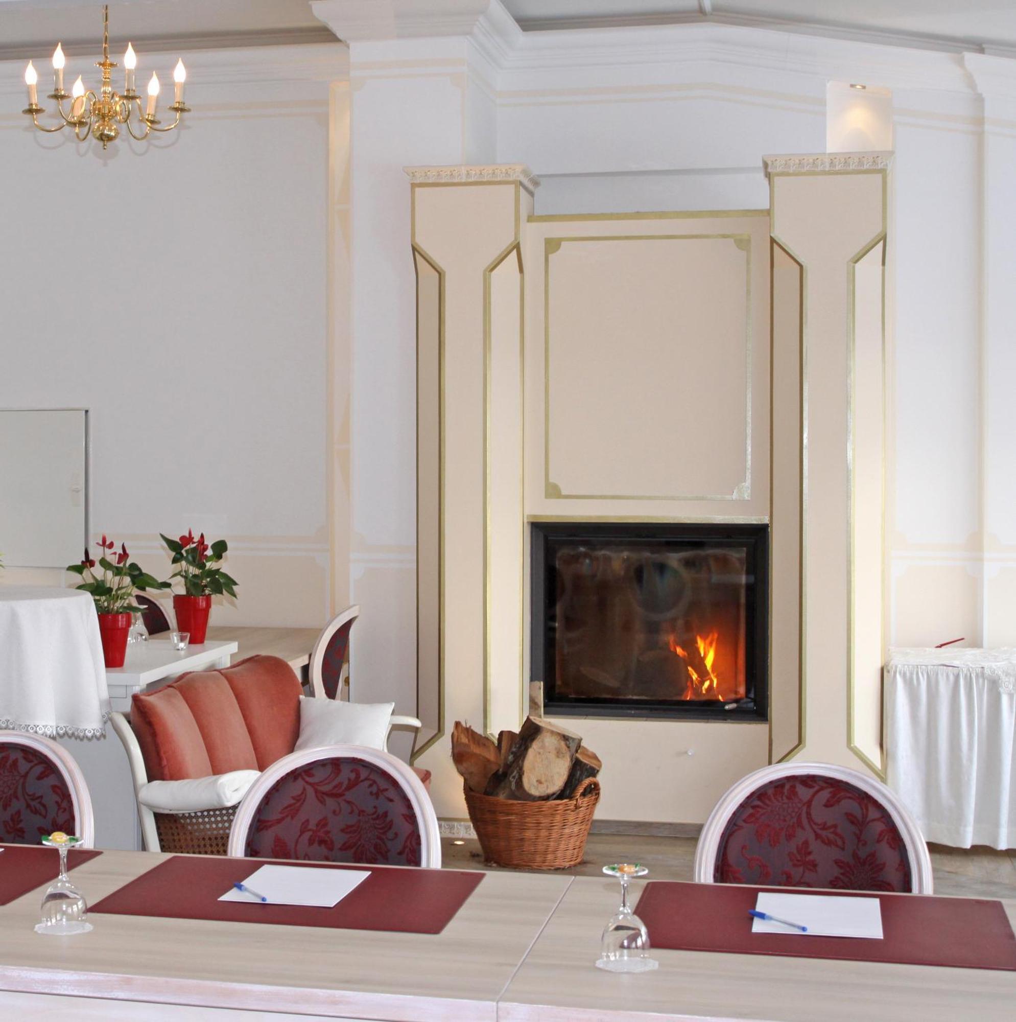 Hotel Fuerstenberger Hof Ксантен Екстериор снимка